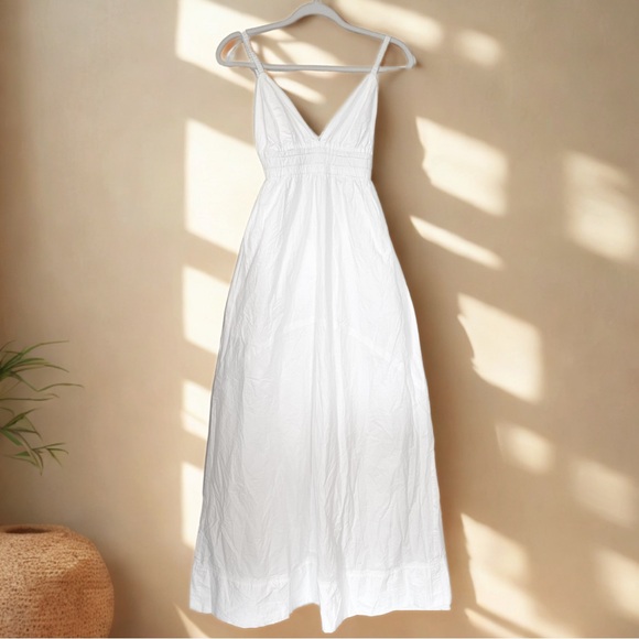 Shore Dresses & Skirts - White Sleeveless Maxi Sundress with V-Neck and back cutout